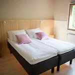 Tahlo Hillhouse And Underhill & Sauna * Mutala