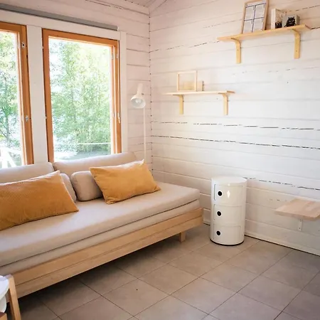 Tahlo Hillhouse And Underhill & Sauna Apartament *