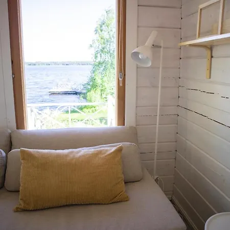 Tahlo Hillhouse And Underhill & Sauna *