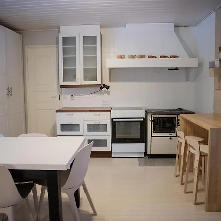 Lägenhet Tahlo Hillhouse And Underhill & Sauna