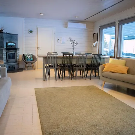 Tahlo Hillhouse And Underhill & Sauna * Mutala