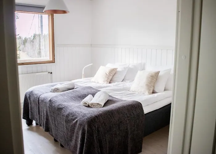 Lägenhet Tahlo Hillhouse And Underhill & Sauna *