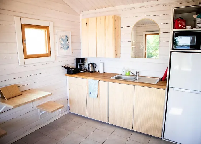 Tahlo Hillhouse And Underhill & Sauna *