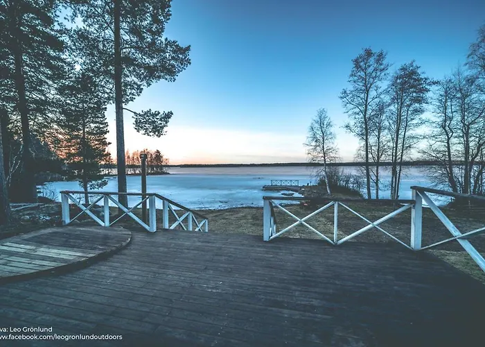 Tahlo Hillhouse And Underhill & Sauna Lägenhet