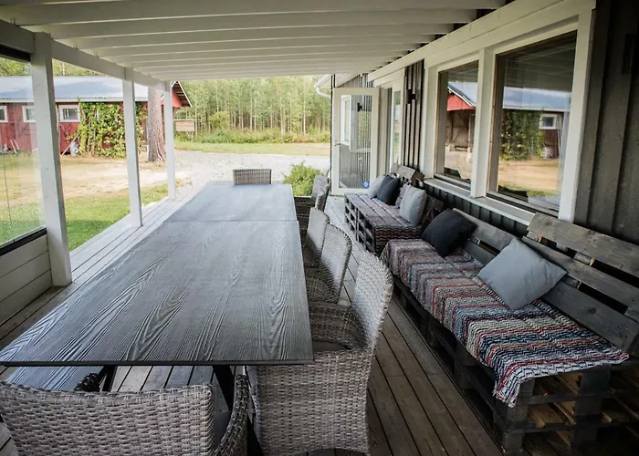 Tahlo Hillhouse And Underhill & Sauna *