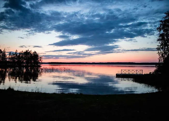 Tahlo Hillhouse And Underhill & Sauna